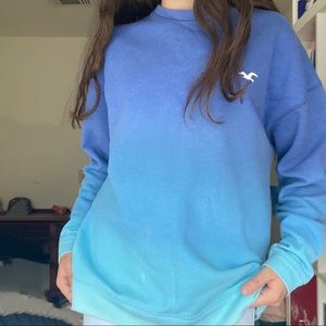 Blue ombré Hollister sweatshirt